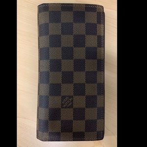 Louis Vuitton Brazza Wallet